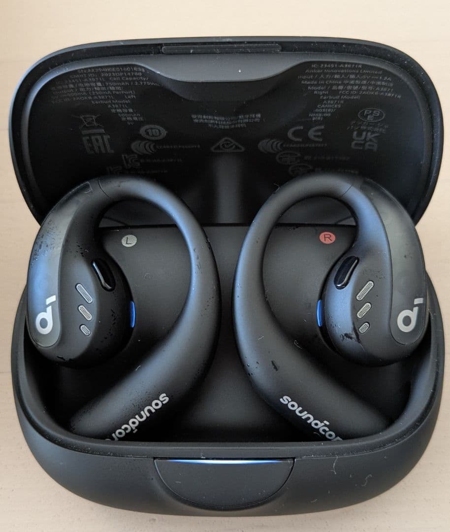 Soundcore AeroFit Pro ワイヤレスイヤホン ブラック