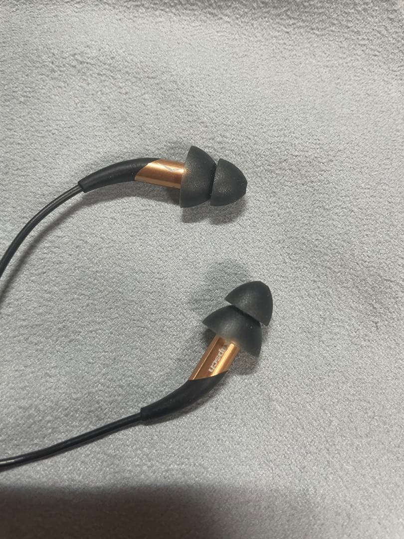 イヤホン Klipsch X10