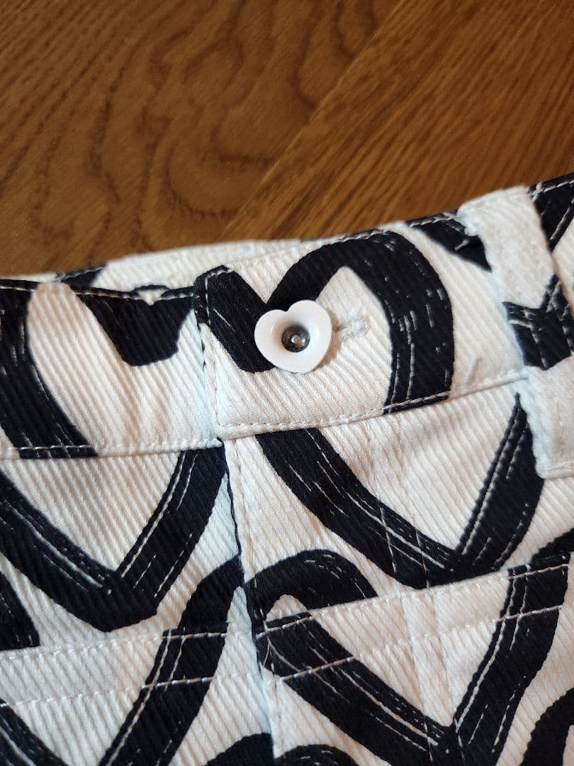 【新品未使用】PEARLY GATES ハート柄スカート TWICEコラボ