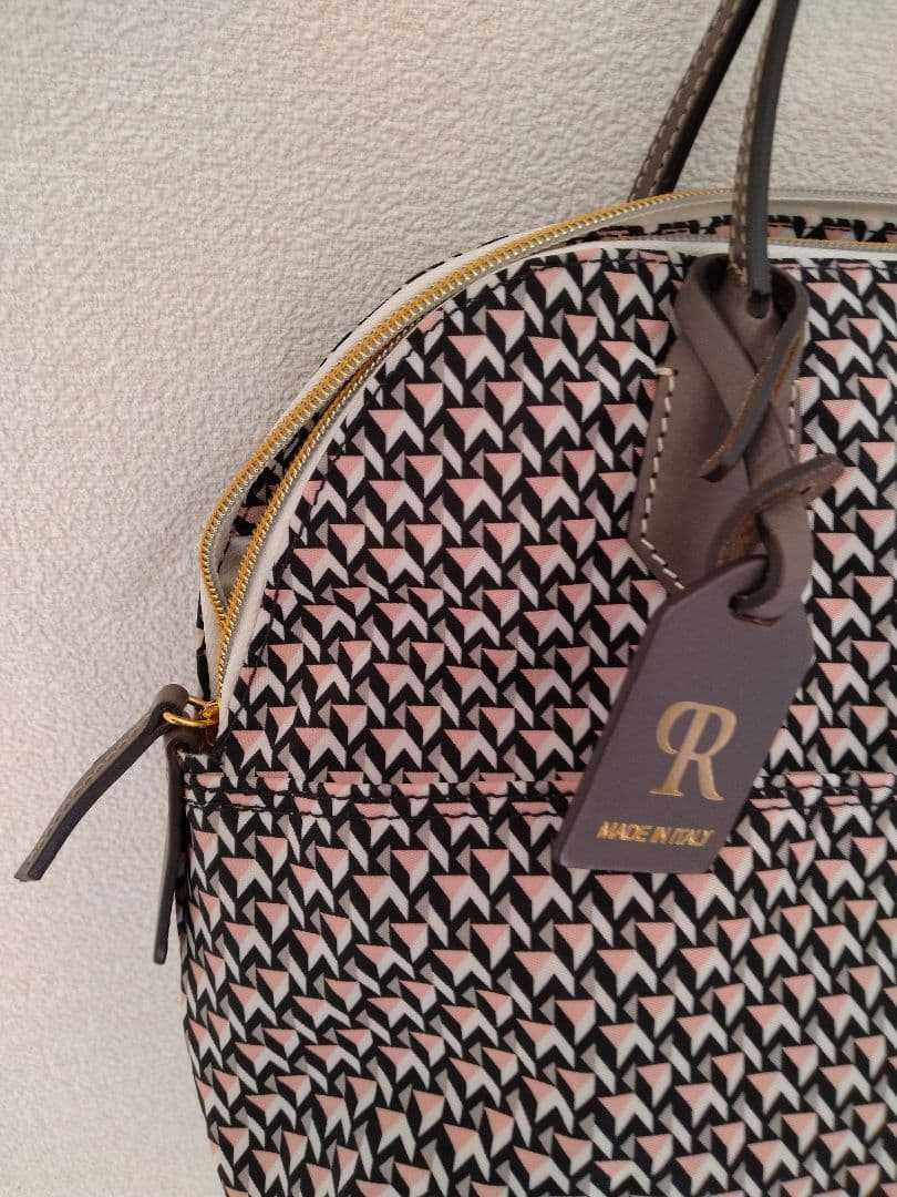 ROBERTA PIERI ロベルタピエリ　バッグ　ピンクベージュ　TATAMI