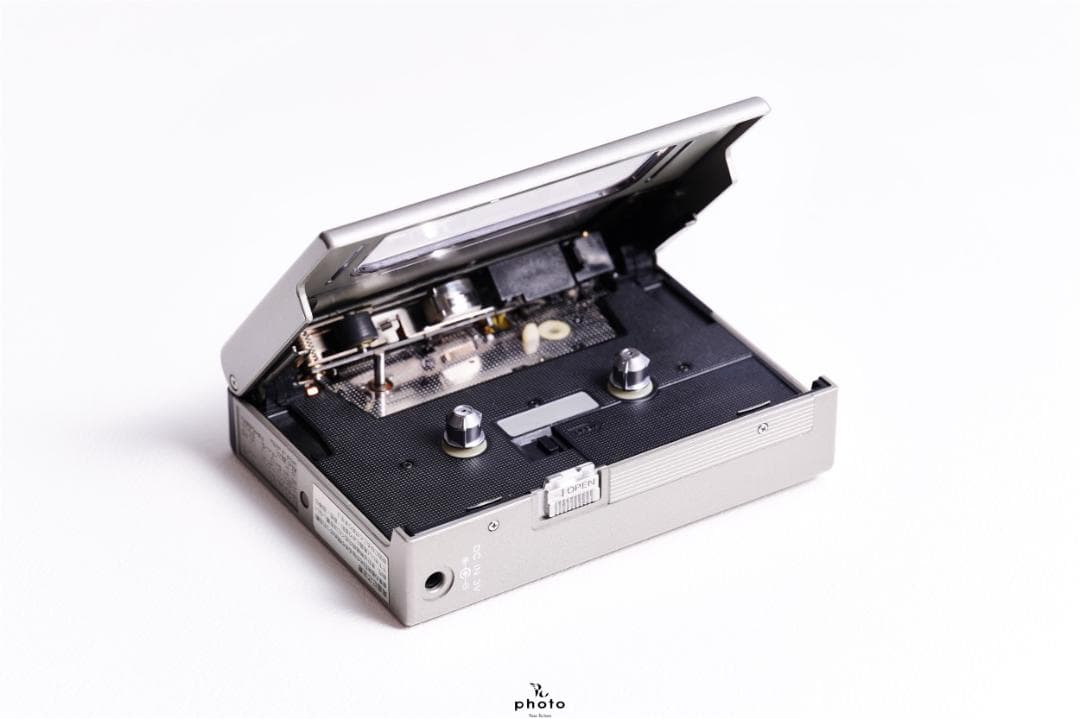 SONY WALKMAN 名機 カセットウォークマン WM-2 グレー