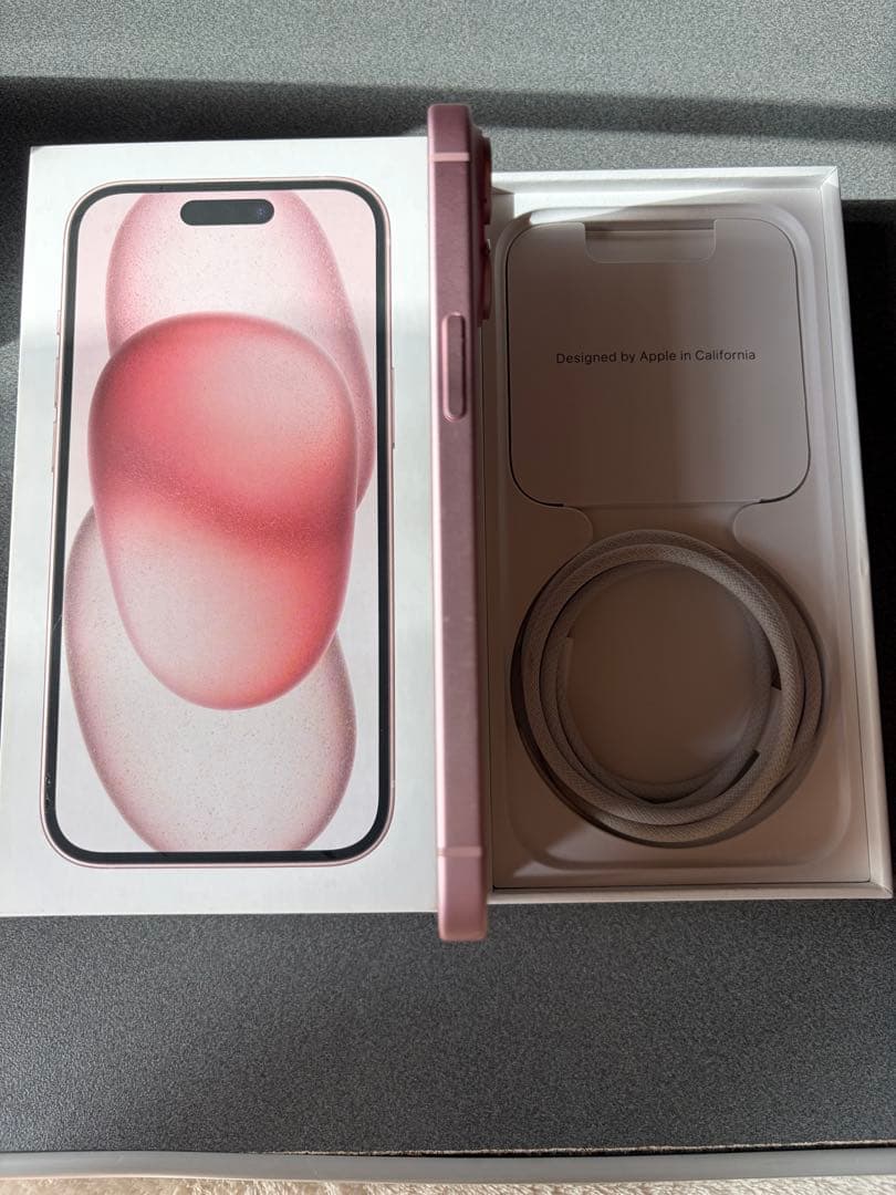 【値下げ】Apple iPhone 15 256GB ピンク SIMフリー