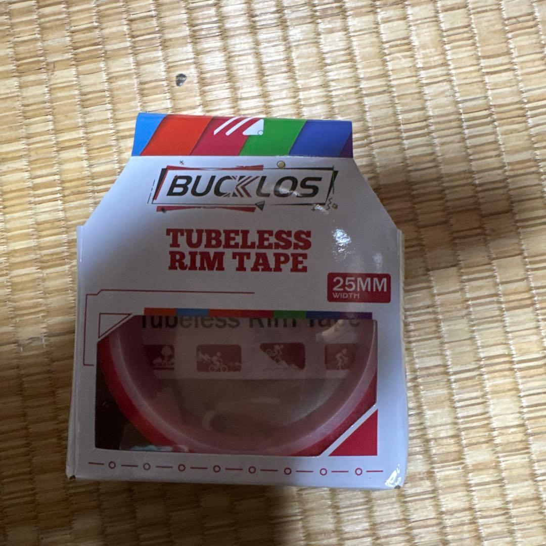 MAVIC COMETE PRO CARBON UST DISC タイヤ等込