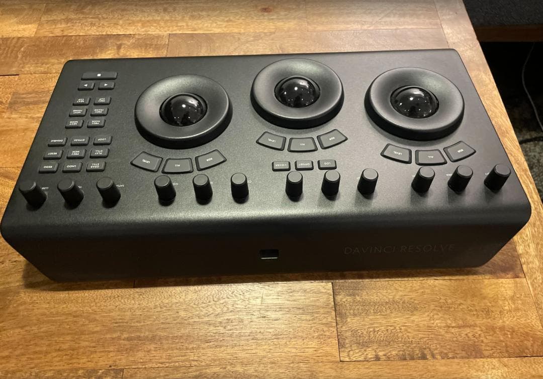 その他 DaVinci Resolve Micro Panel