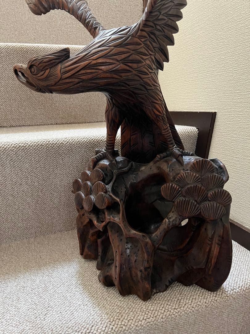 希少　年代物　高価　木彫りの鷲　ワシ　鷹　タカ