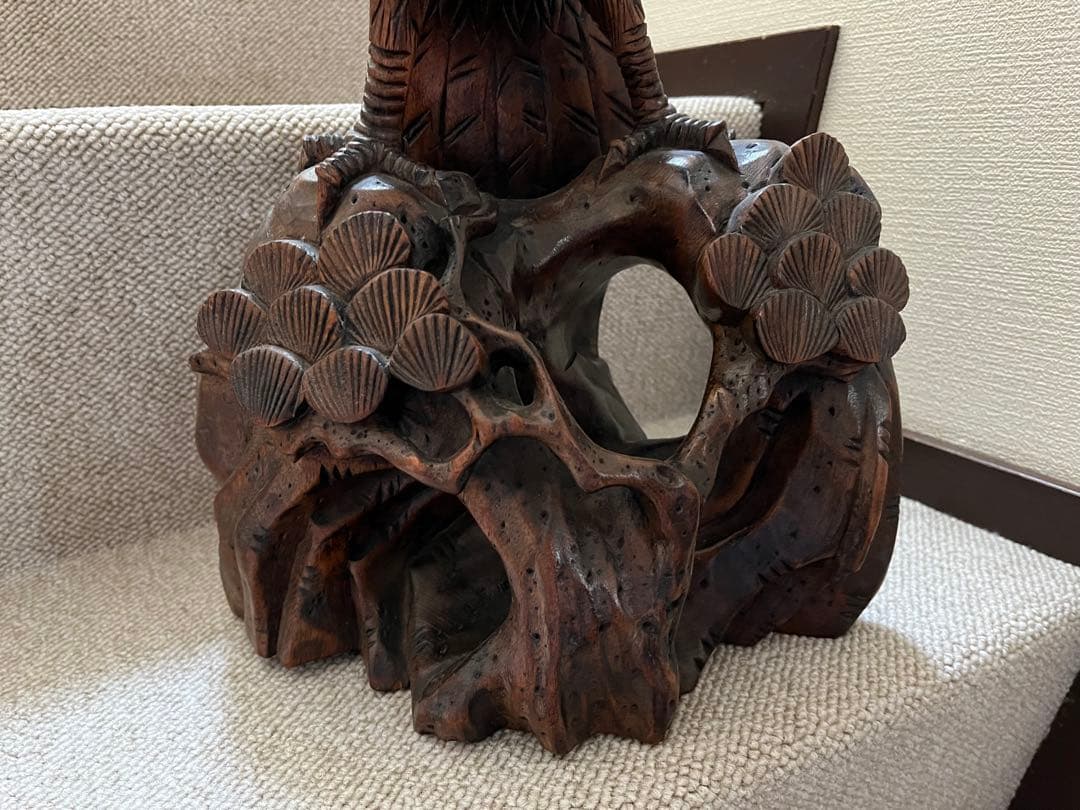 希少　年代物　高価　木彫りの鷲　ワシ　鷹　タカ