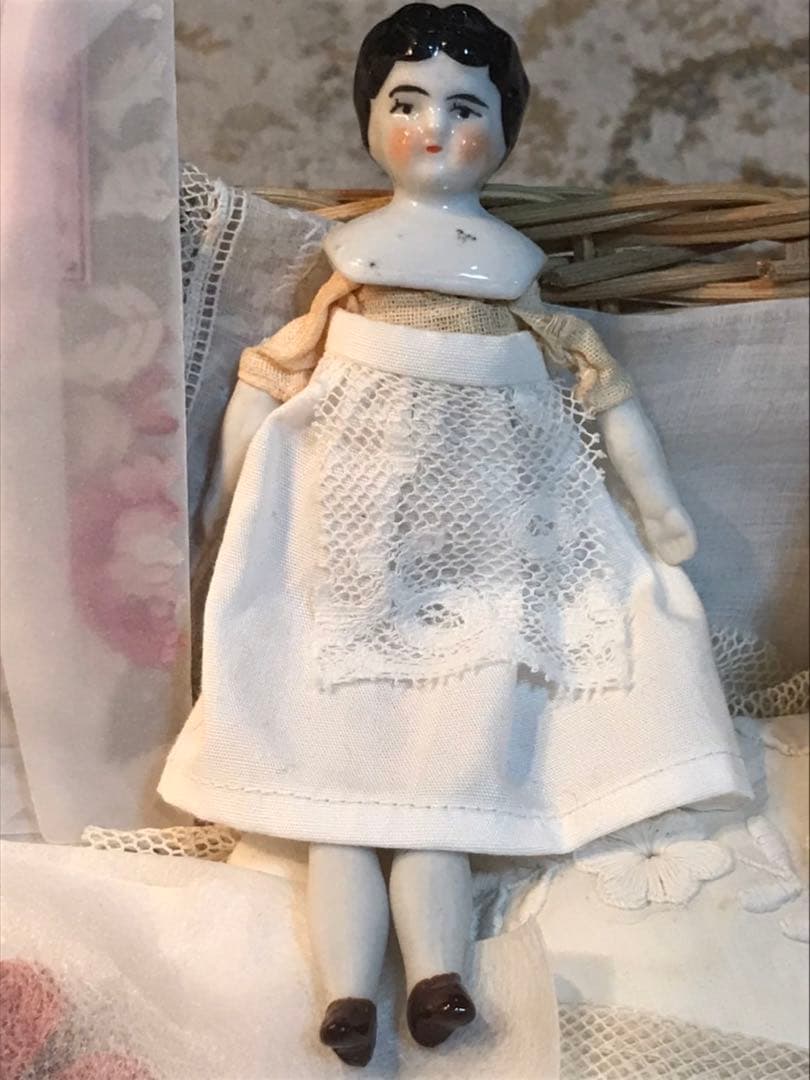 【麦子ページ】手のひらサイズのちいさな愛らしいアンティークチャイナヘッド