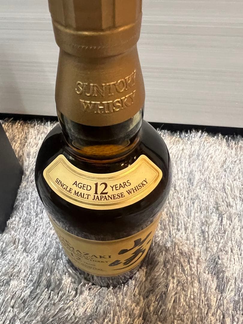 新品　小さな傷あり、山崎 12年 シングルモルトウイスキー 700ml