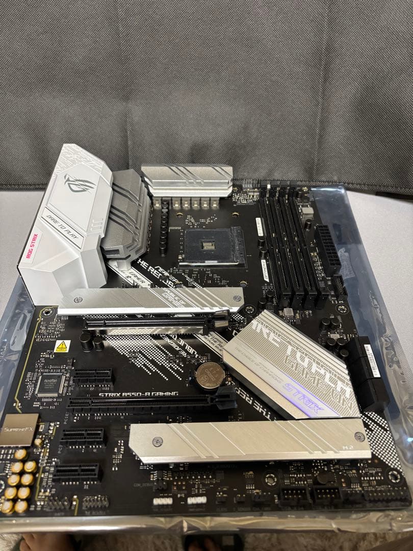 ASUS ROG STRIX B550-A GAMING ソケットAM4