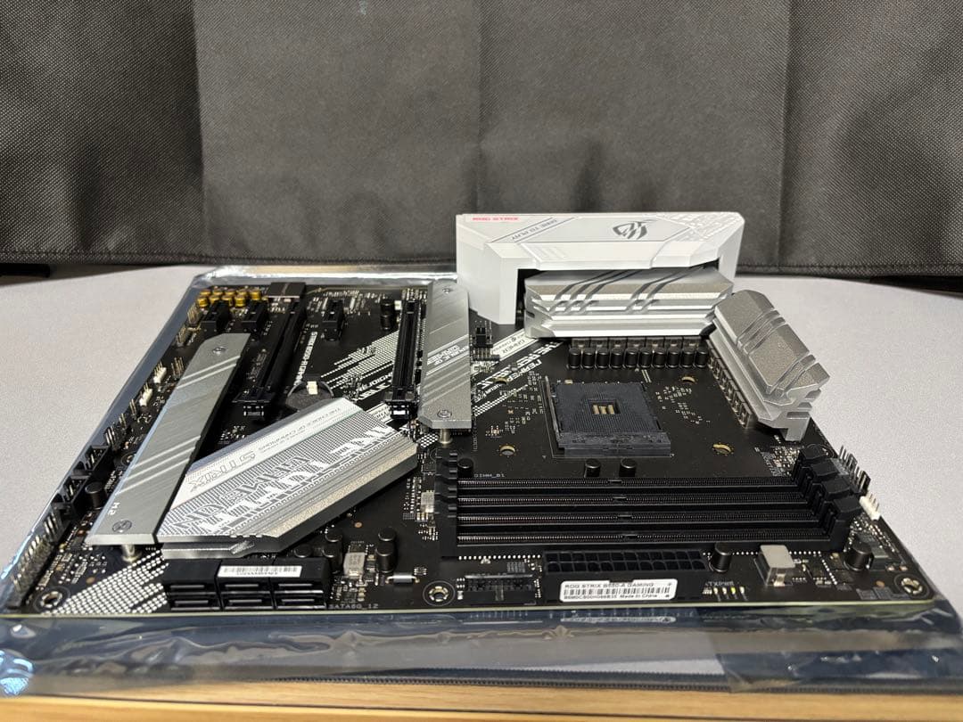 ASUS ROG STRIX B550-A GAMING ソケットAM4