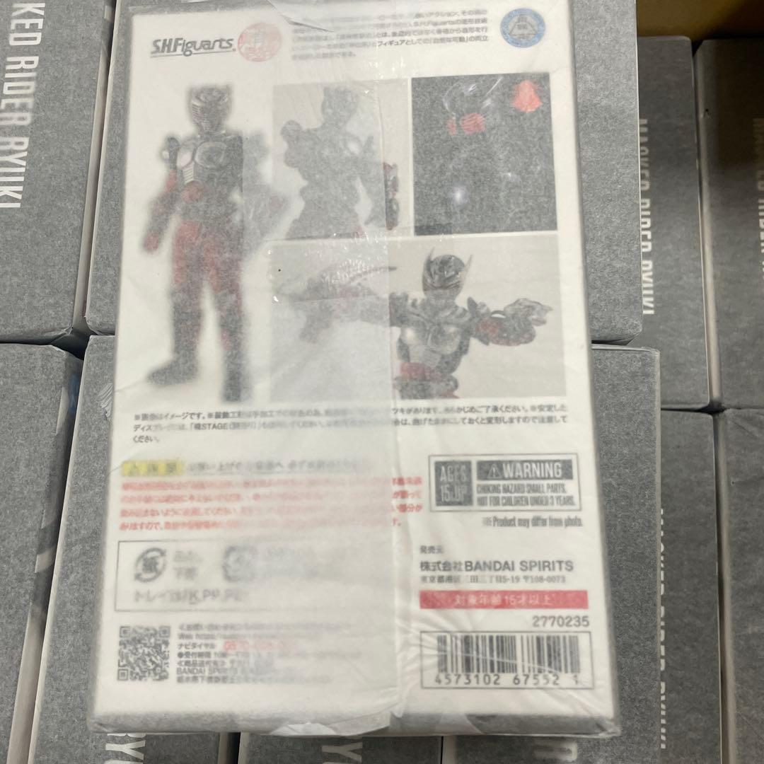 Fangxiucan さん専用　S.H.フィギュアーツ真骨彫製法仮面ライダー龍騎