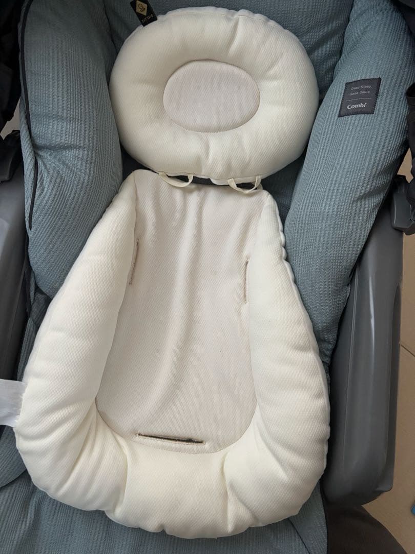 コンビ Combi ネムリラ オートスイング電動ハイローチェア