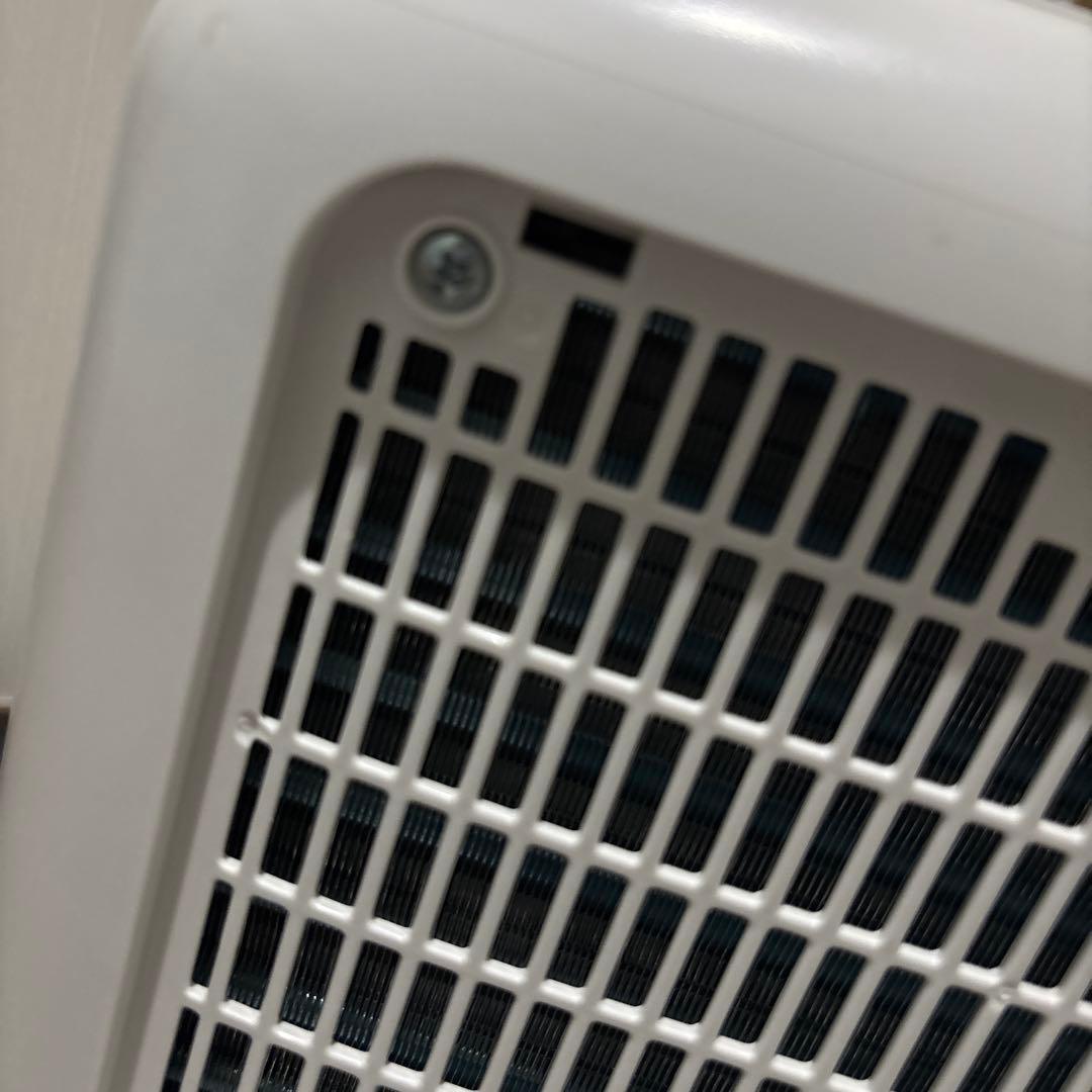 SHARP 除湿機 ホワイト　2021年製　CV-L71-W