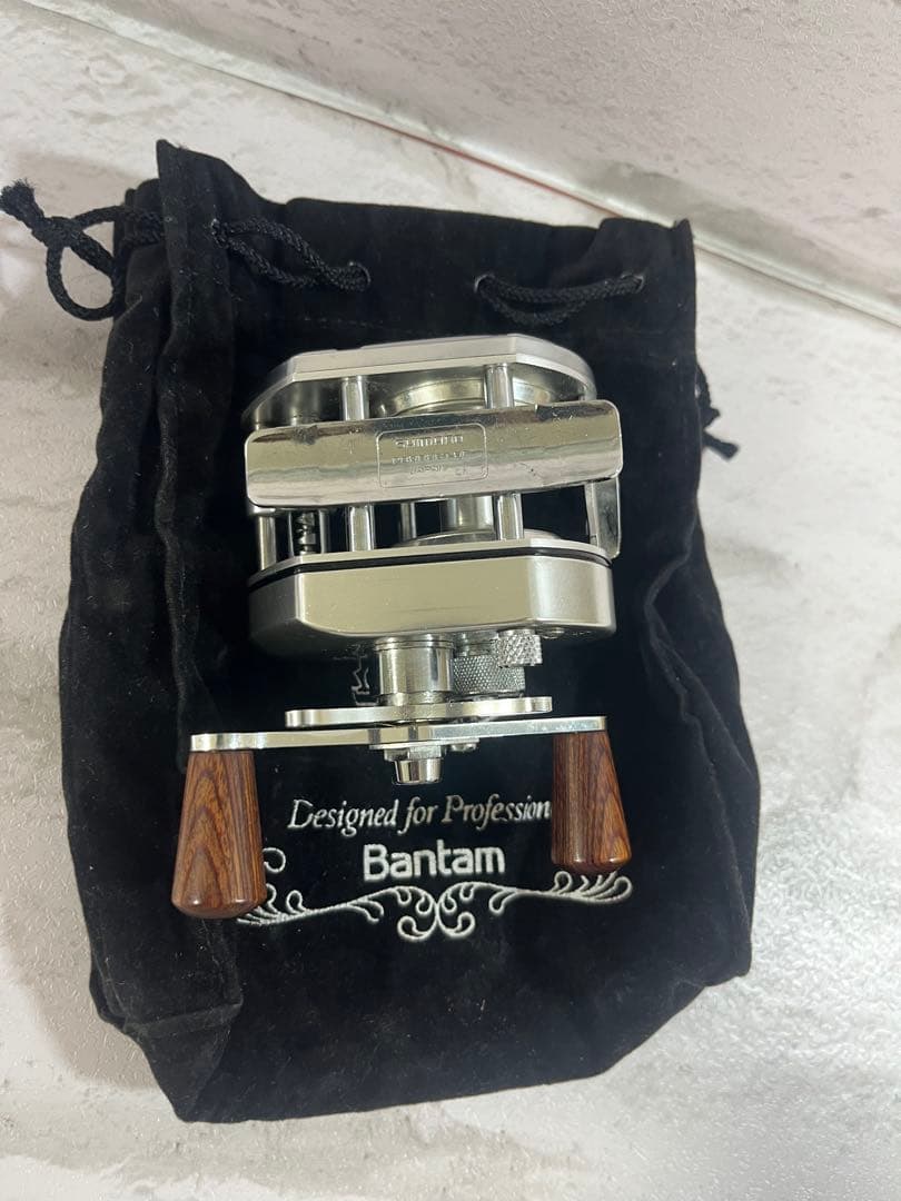 【おT出品】Shimano Bantam 100 リール