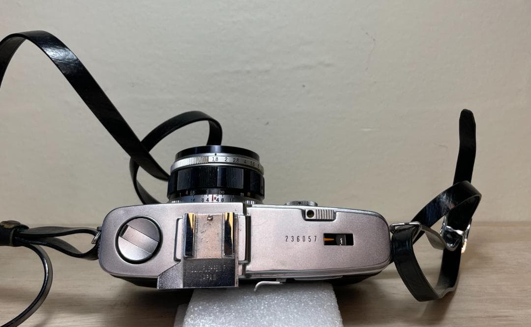 OLYMPUS PEN-F 1:1.8 f=38ｍｍ オリンパス フィルムカメラ