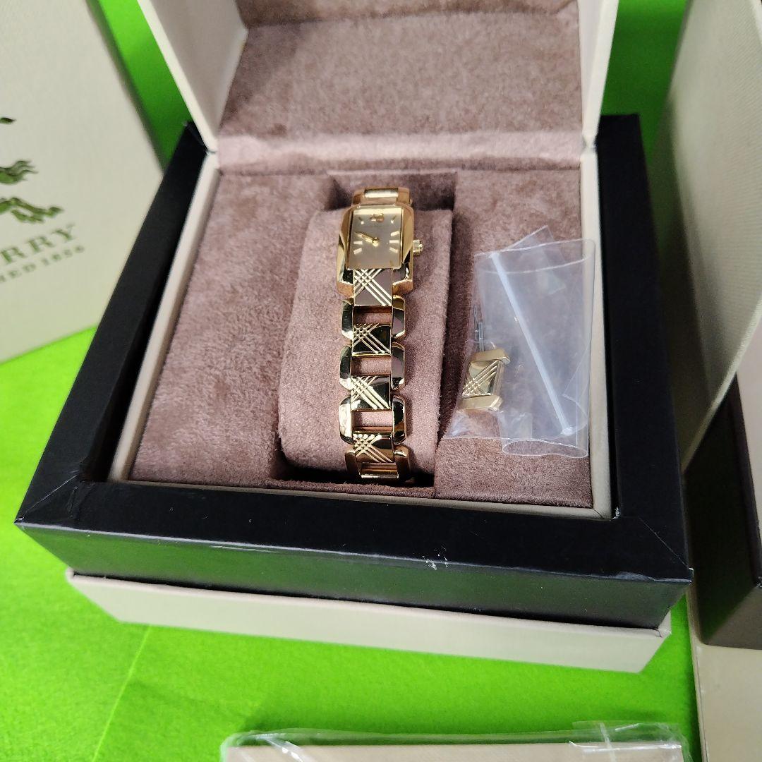 BURBERRY 腕時計 シルバー ゴールド 付属品あり