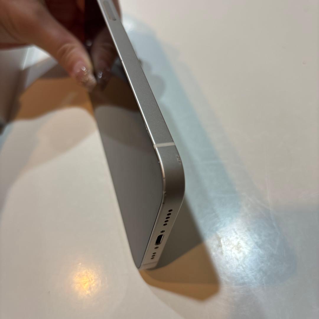 iphone12 64GB simフリー　ホワイト　訳あり