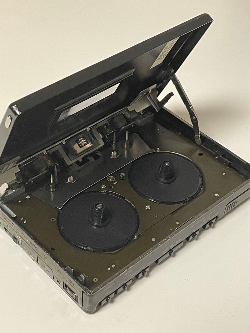 希少SONY walkman　カセットウォークマン WM-607　動作品　ソニー