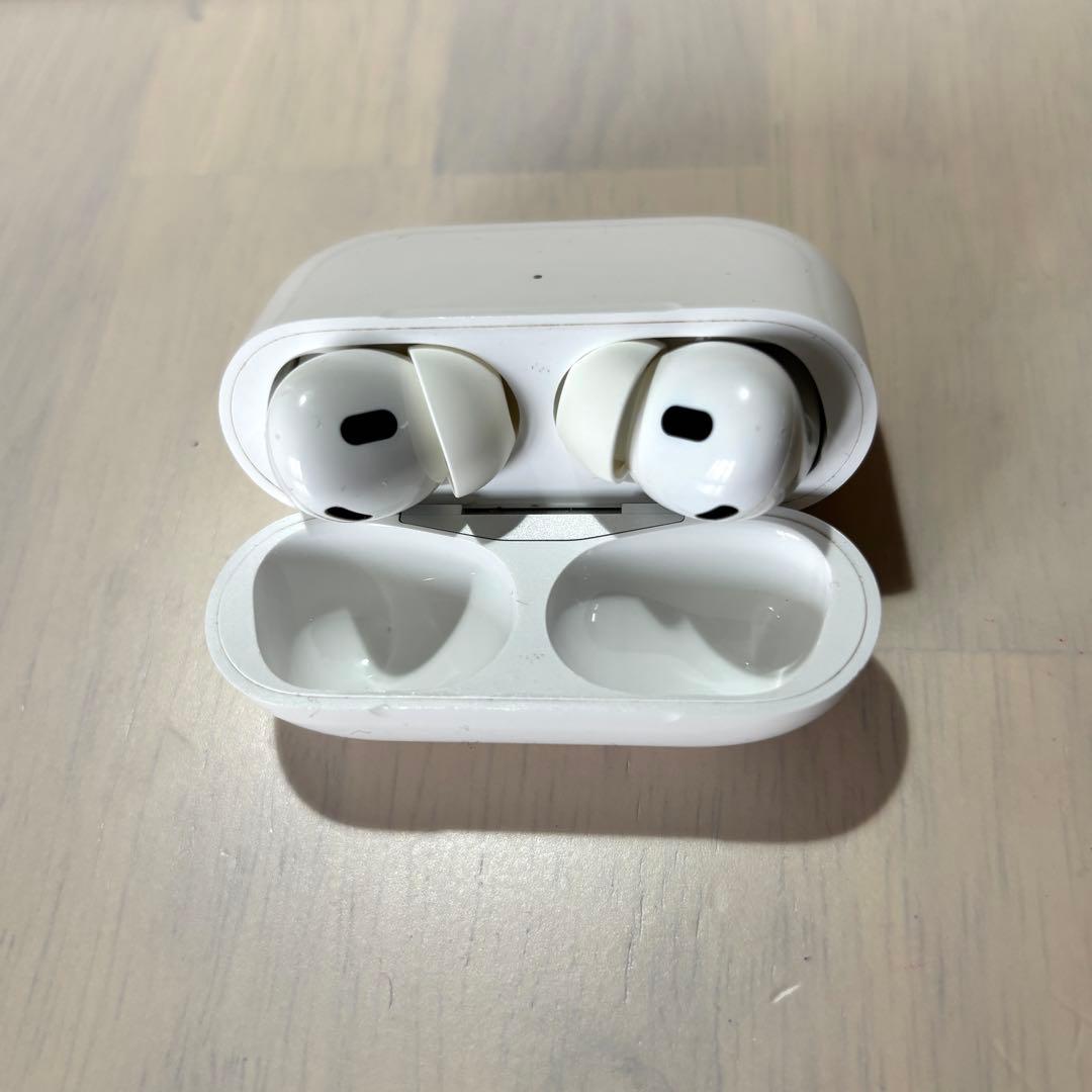 【稼動品】AirPods Pro2 第二世代 Lightning 本体のみ
