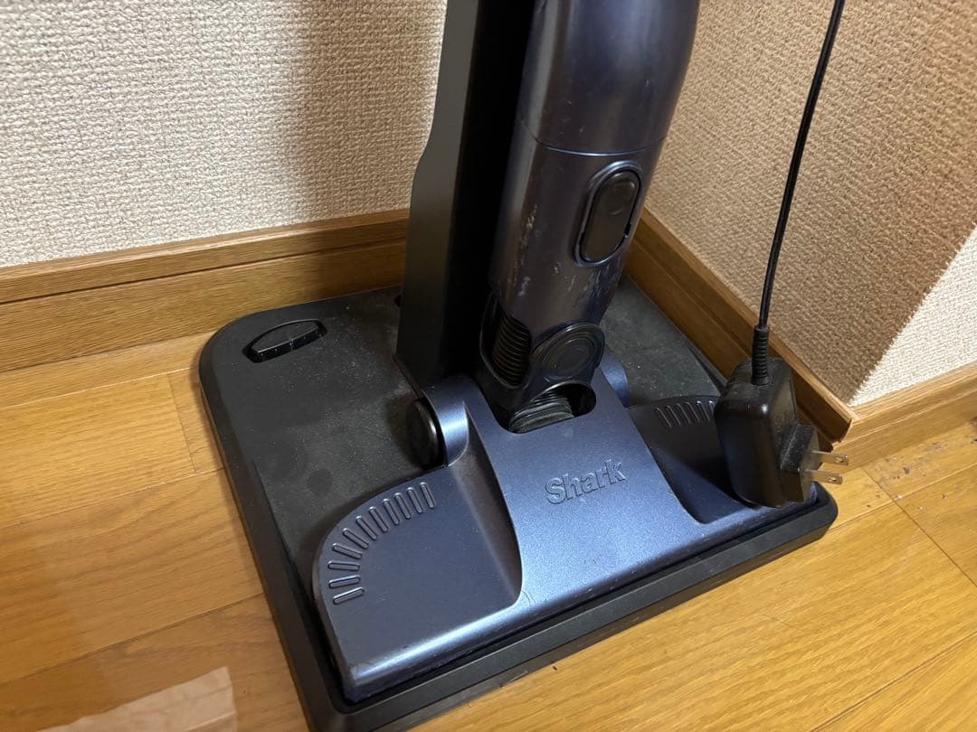 【週末特価】Shark シャーク スティッククリーナー オプションパーツ付き