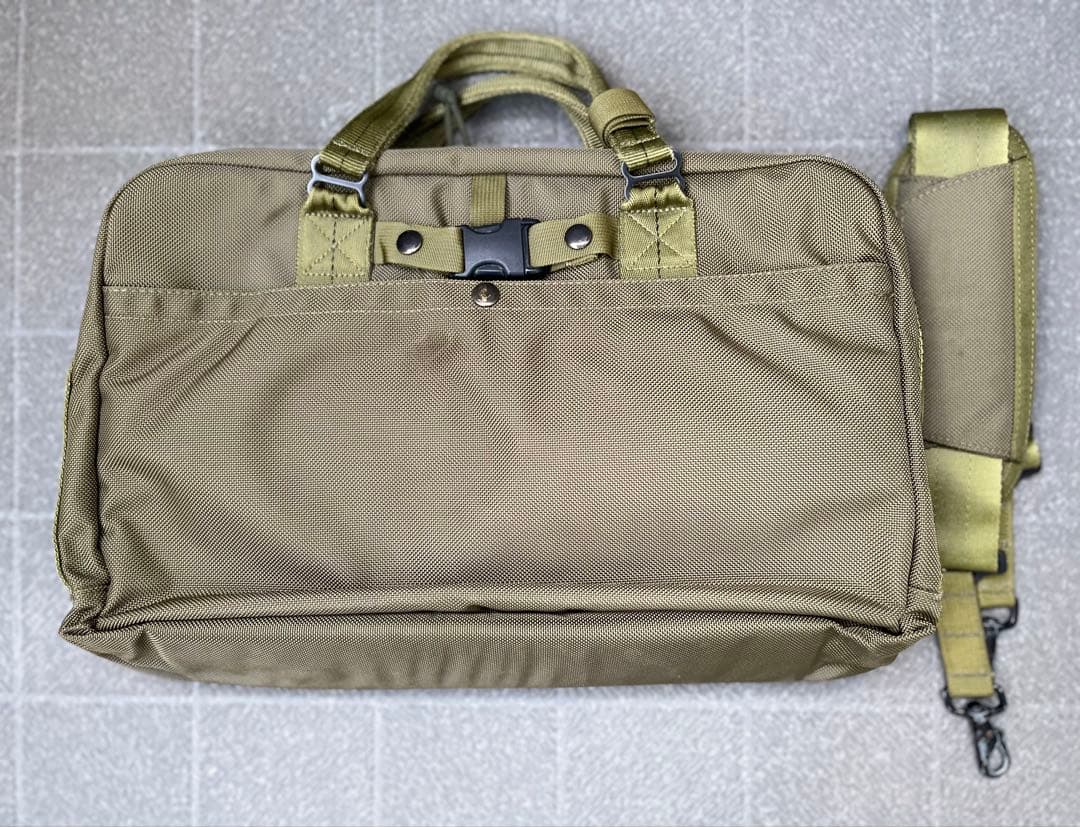 BRIEFING B4 LINER レンジャーグリーン廃盤品 カーキ