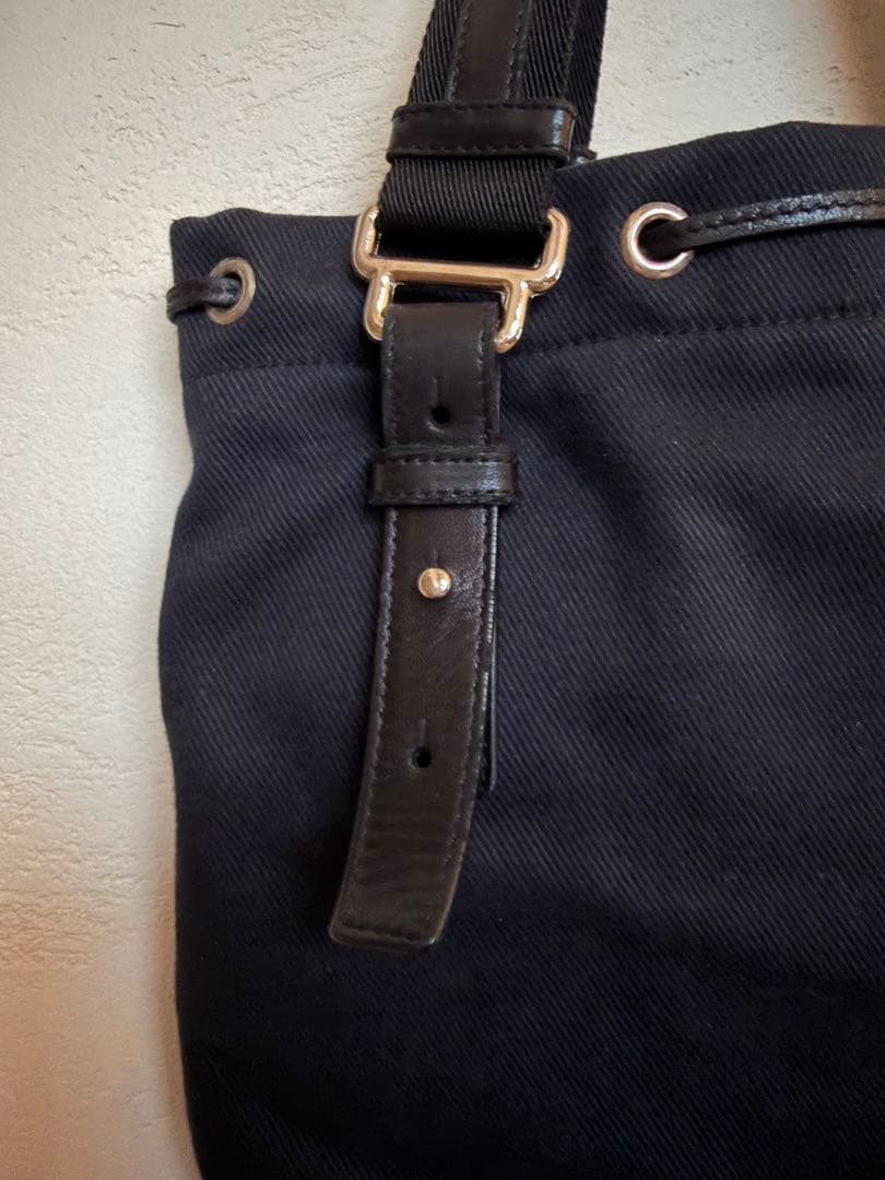 イヴサンローラン　カハラトート