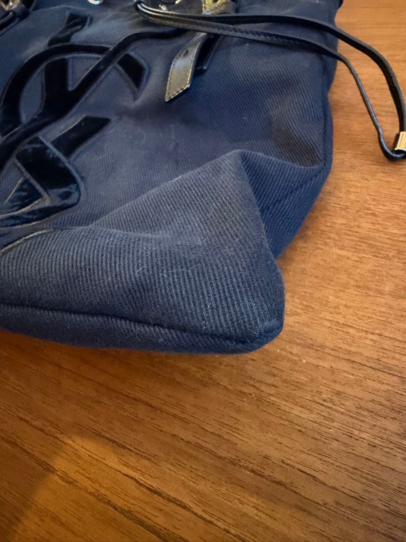 イヴサンローラン　カハラトート