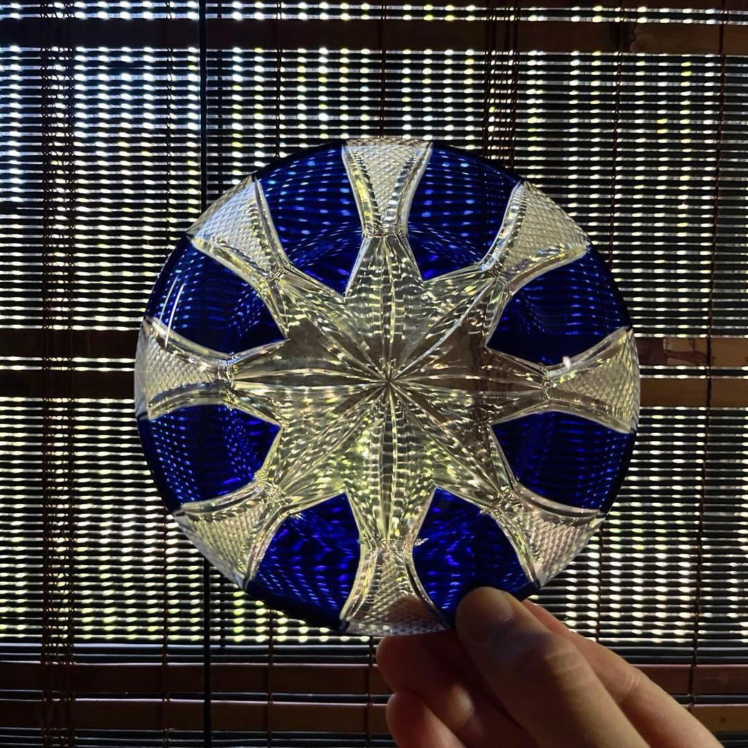 骨董　時代ガラス　青色被せ　精密カット　星切子　中鉢　小皿　１客