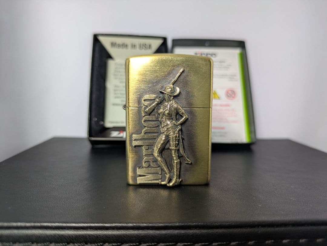 zi 124　マールボロ　セクシー　ジッポー