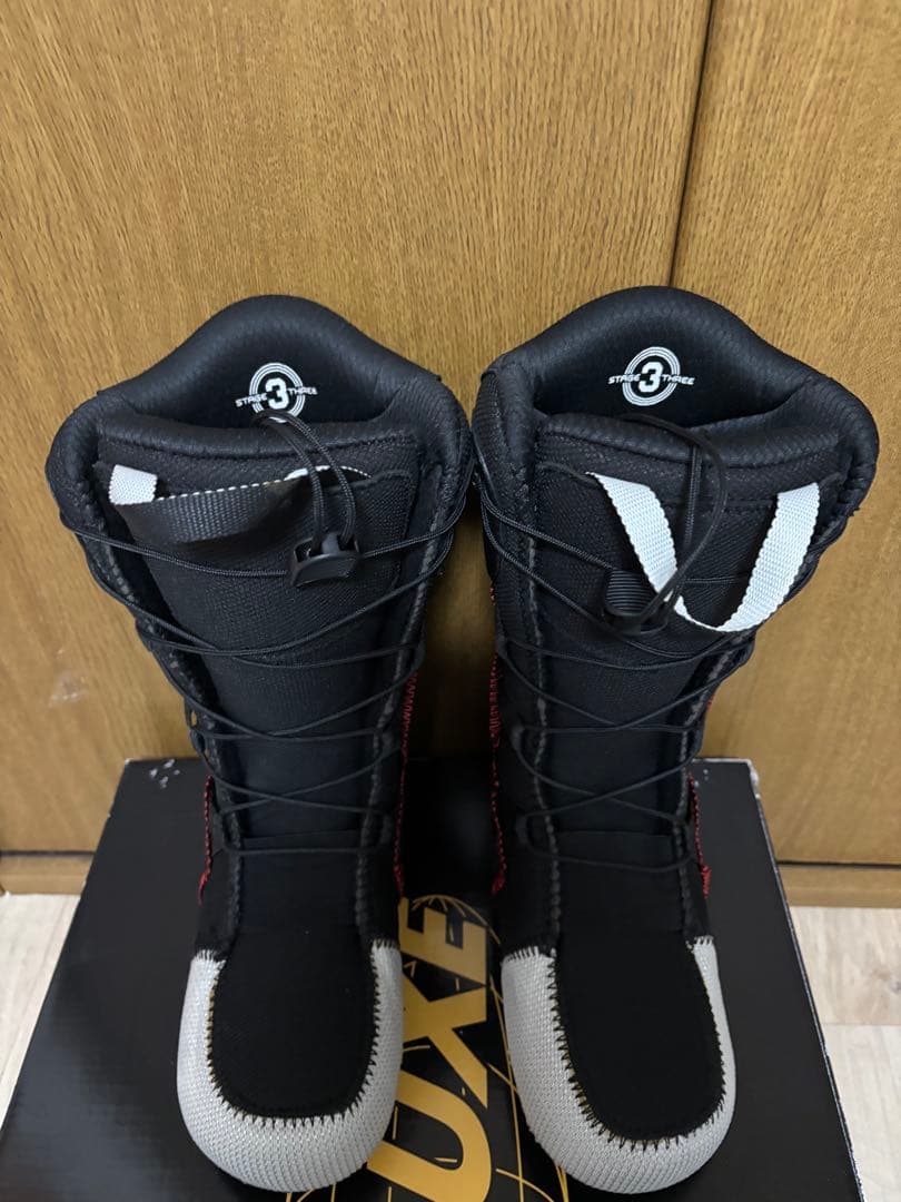 ディーラックス　TEAM ID RALA