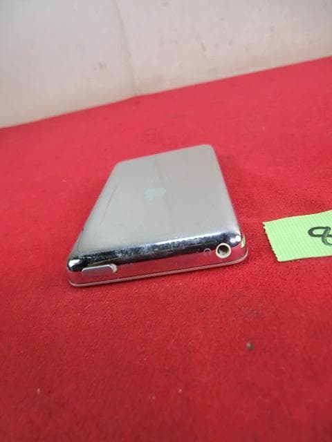 85：Apple iPod Classic 160GB　ジャンク