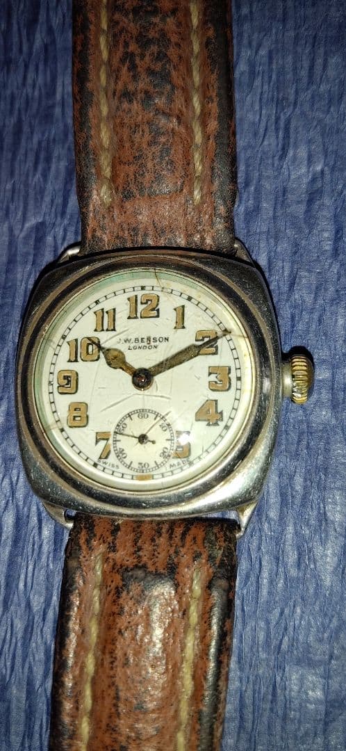 英国王室御用達のアンティーク、ウオッチ　ベンソン