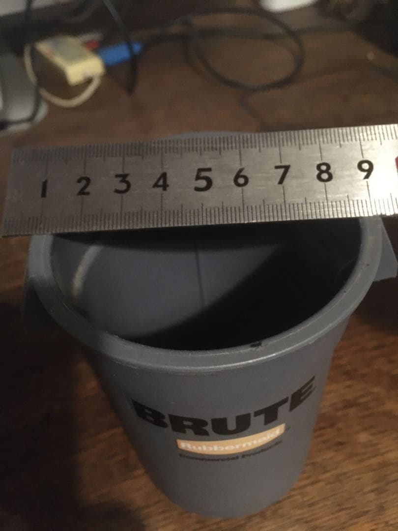 Rubbermaid  ラバーメイド　ノベルティ　ペンたて　中古