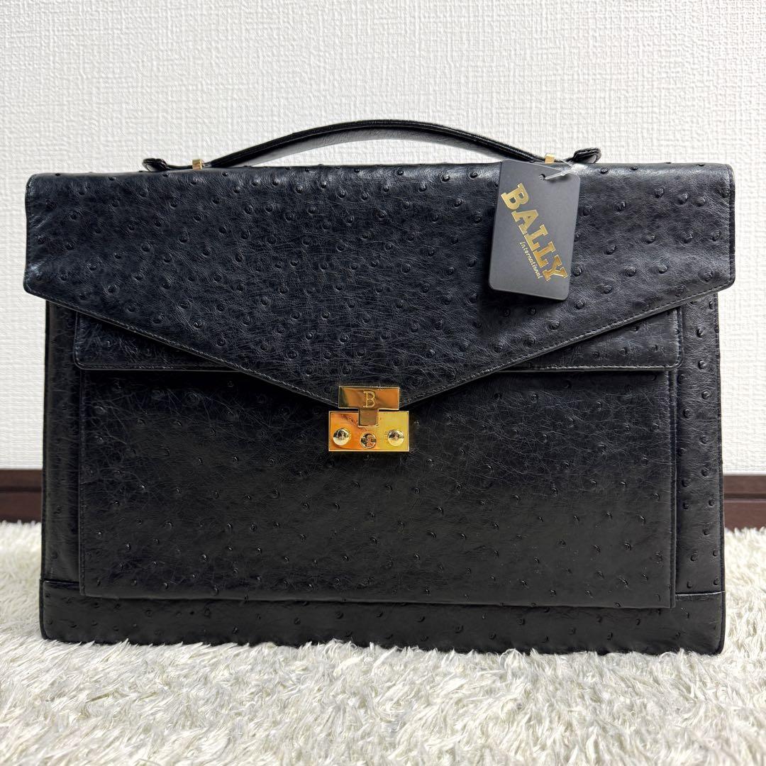 タグ付き　極美品　定価58万　バリー　オーストリッチ　ビジネスバッグ　A4収納