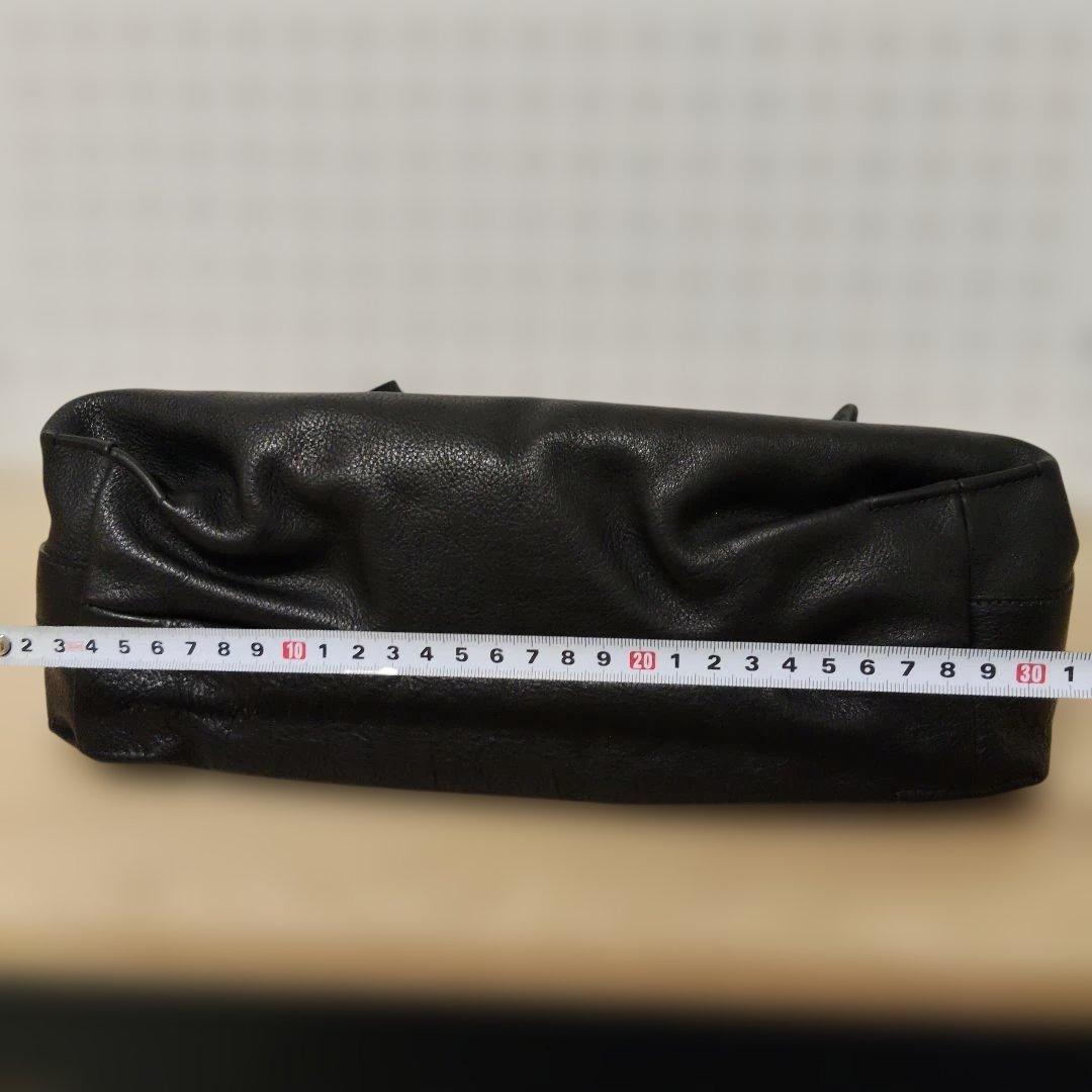 週末お値下げ★イルビゾンテ　黒のレザーショルダーバッグ