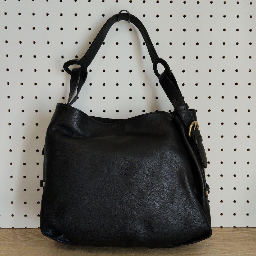 週末お値下げ★イルビゾンテ　黒のレザーショルダーバッグ