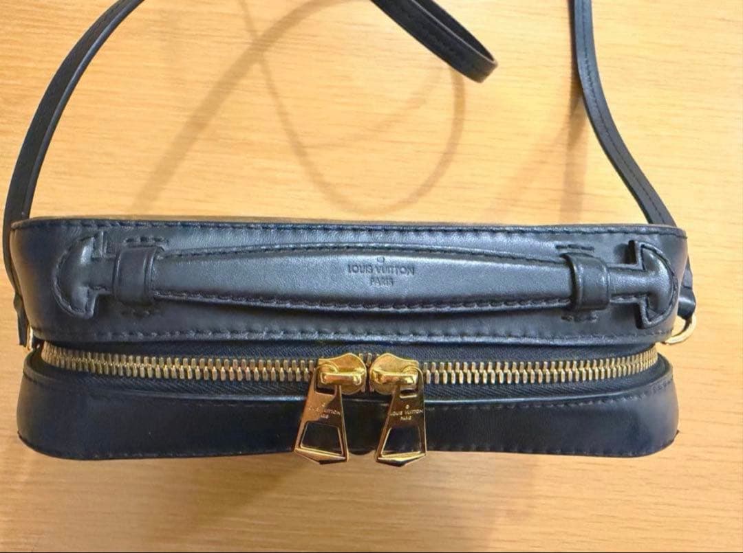 ルイ・ヴィトンショルダーバッグ 斜め掛けサント ンジュモノグラム