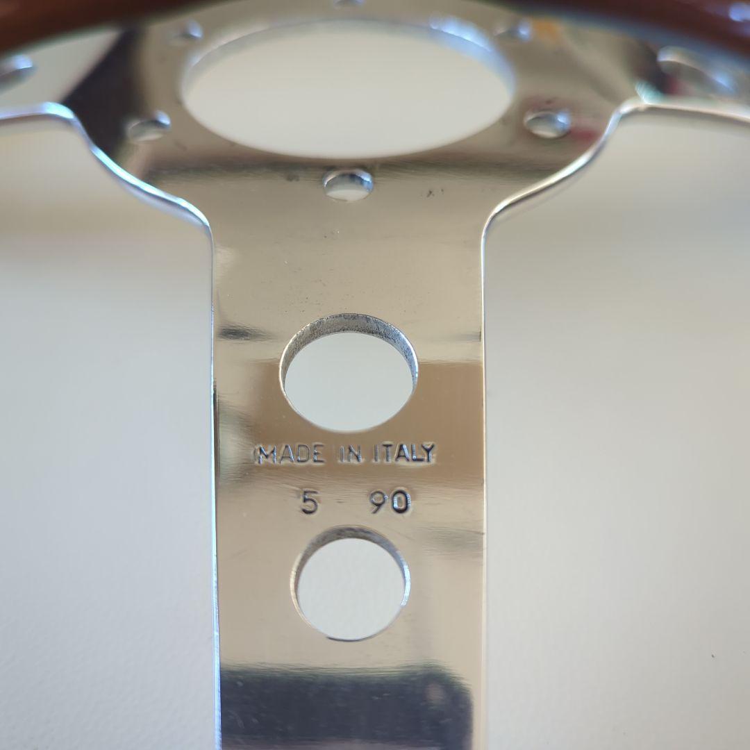 モモステ　ウッド