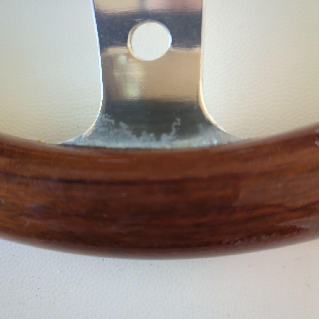 モモステ　ウッド