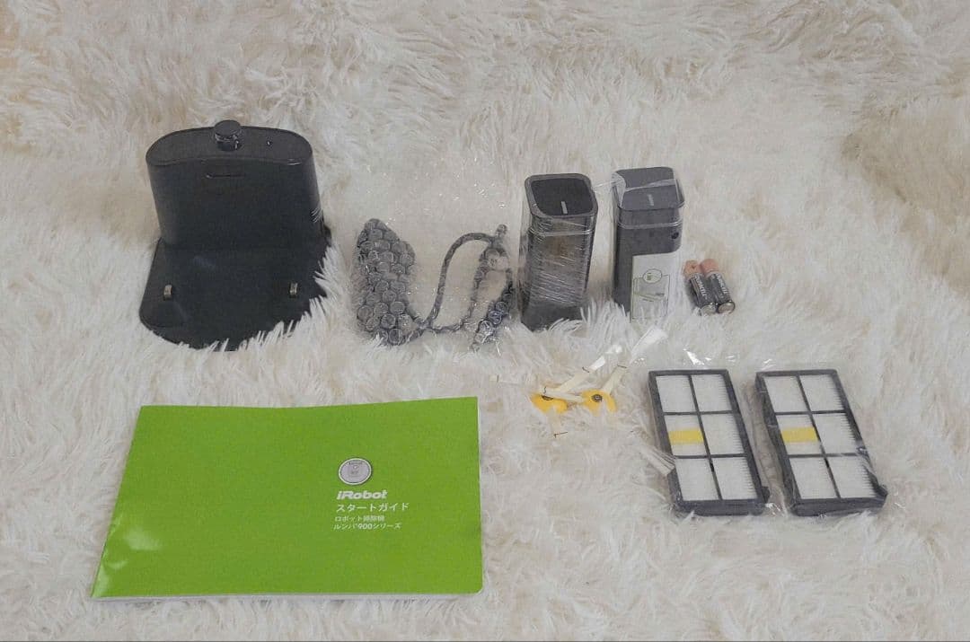 iRobot Roomba 980ロボット掃除機 本体と付属品 総稼働は12時間