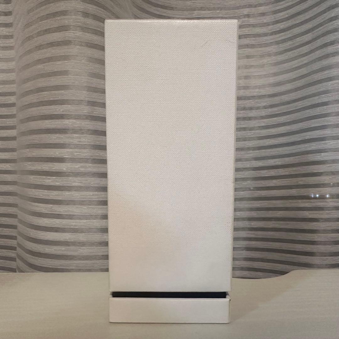 【新品未使用・廃盤】サンローラン VINYLE ヴィニル EDP 箱あり　正規品