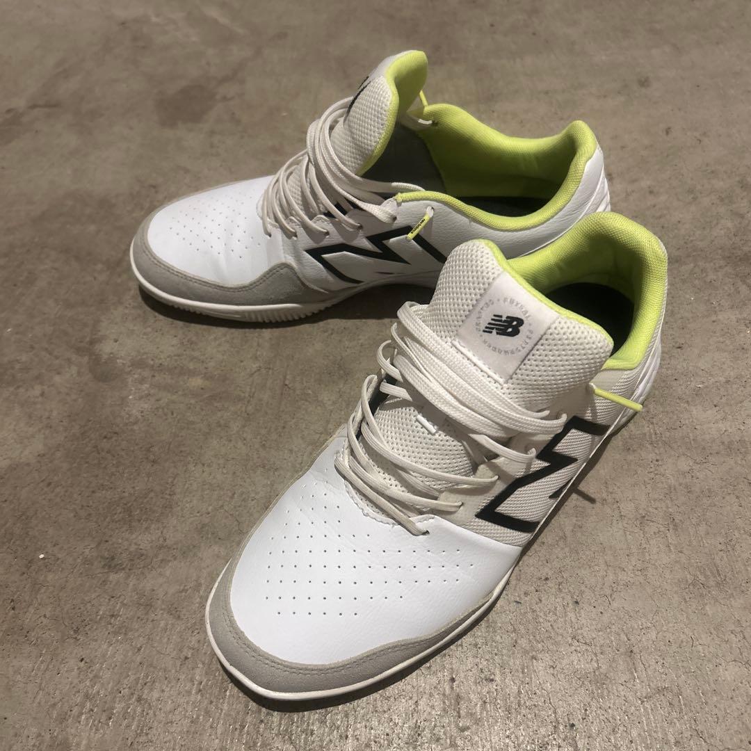 ニューバランス フットサルシューズ アウダッツォ 27.0cm