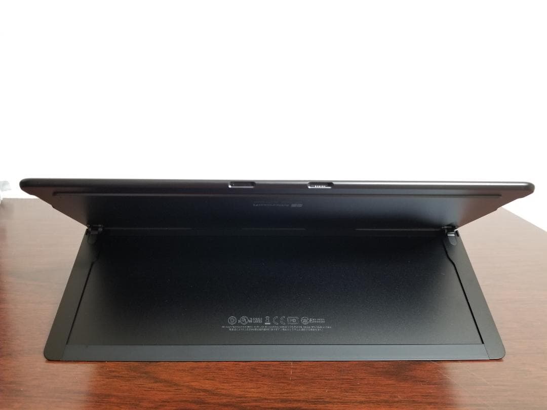 009 美品 Surface Pro X 1876 ◆8GB◆SSD256GB
