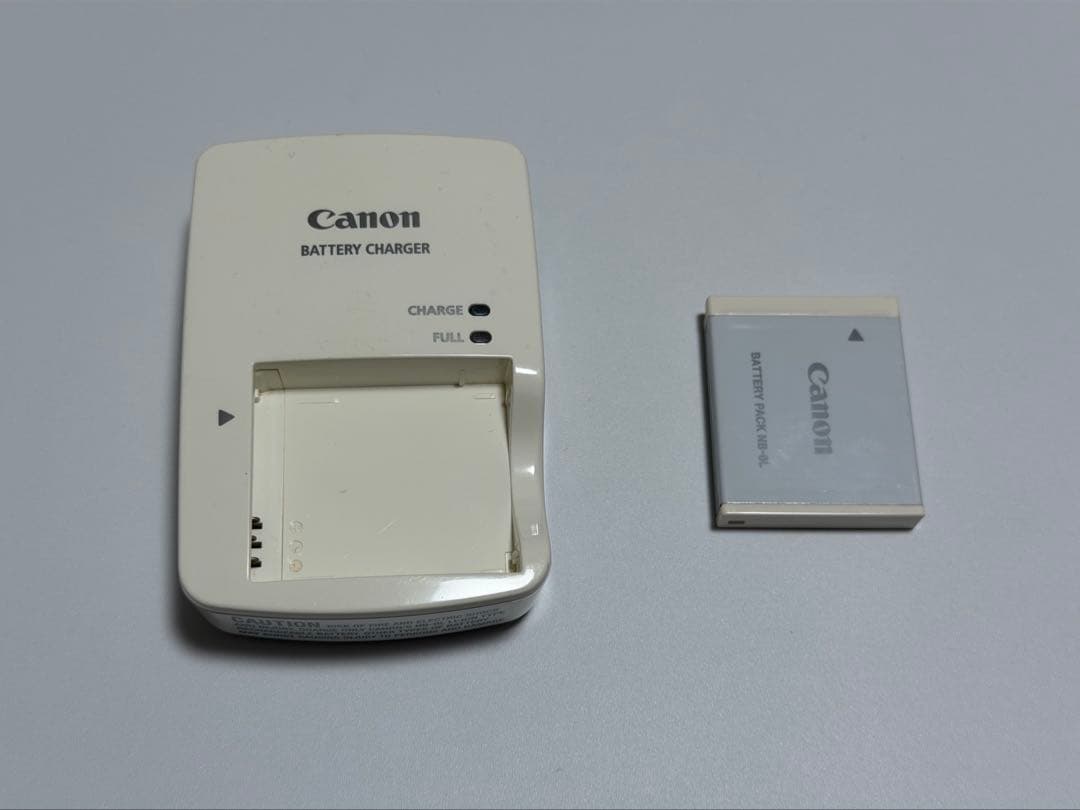 Canon IXY DIGITAL 110 IS 本体・バッテリー・充電器