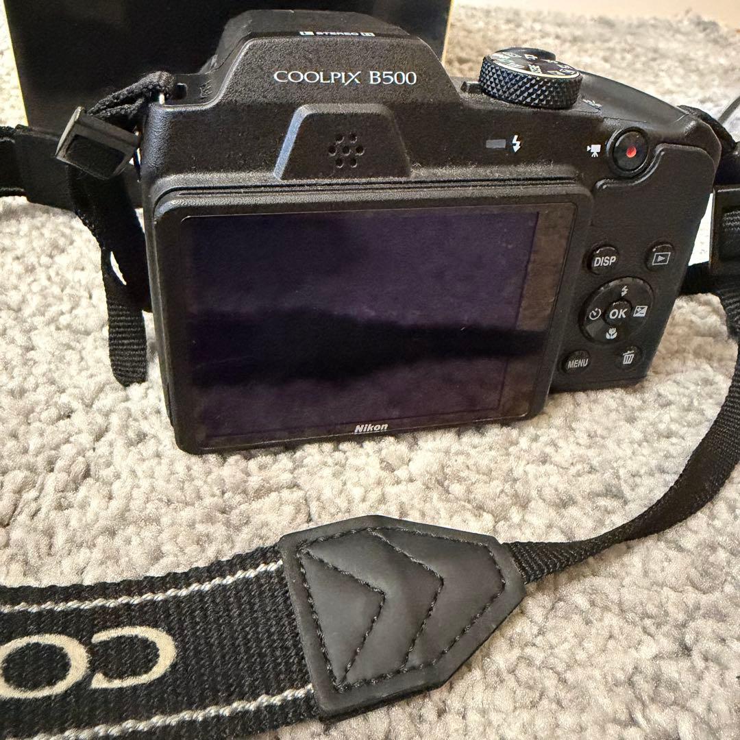 デジタルカメラ Nikon coolpix B500