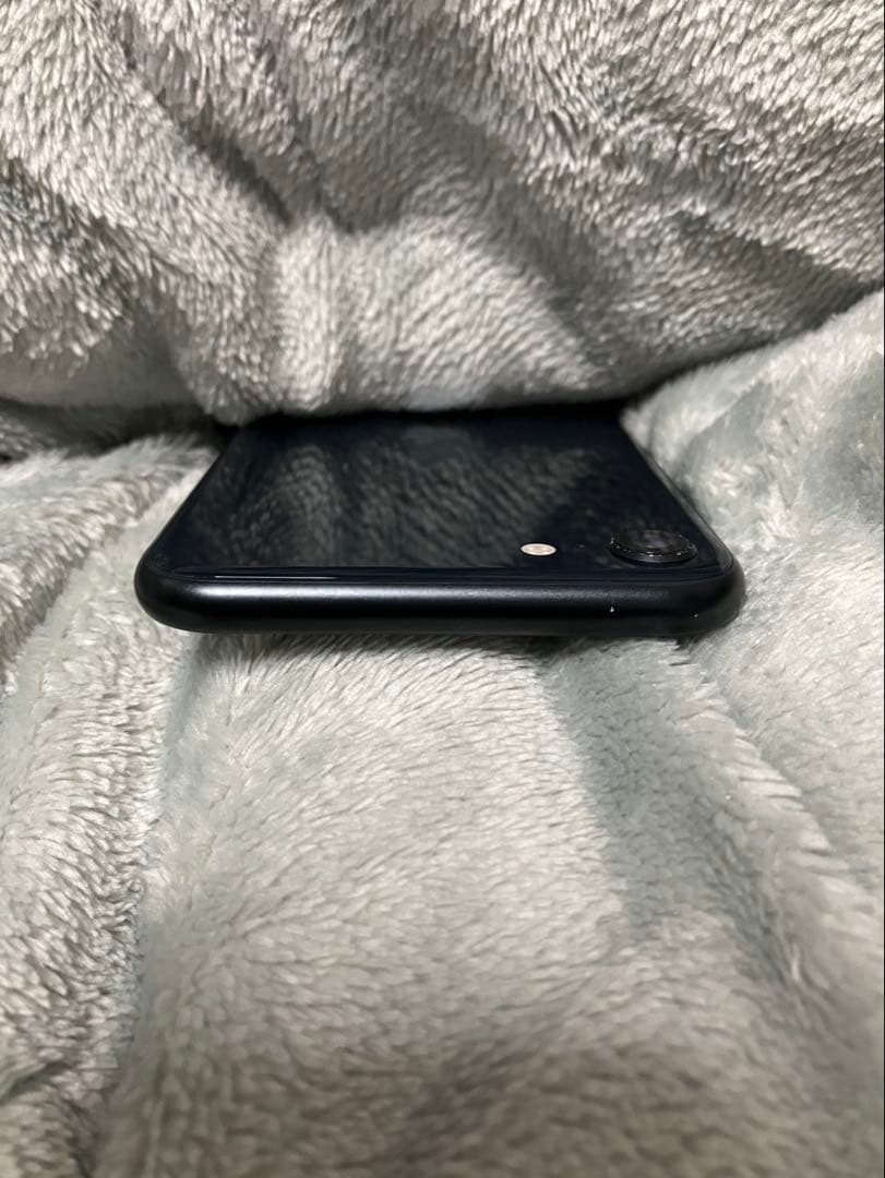 Apple iPhone SE(第3世代) SIMフリー