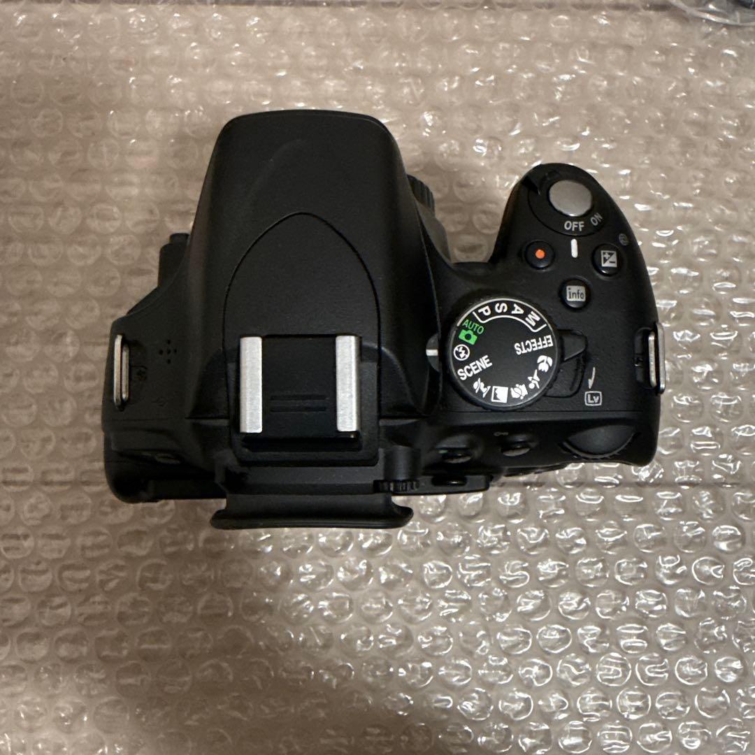一眼レフ　Nikon D5100 ボディ