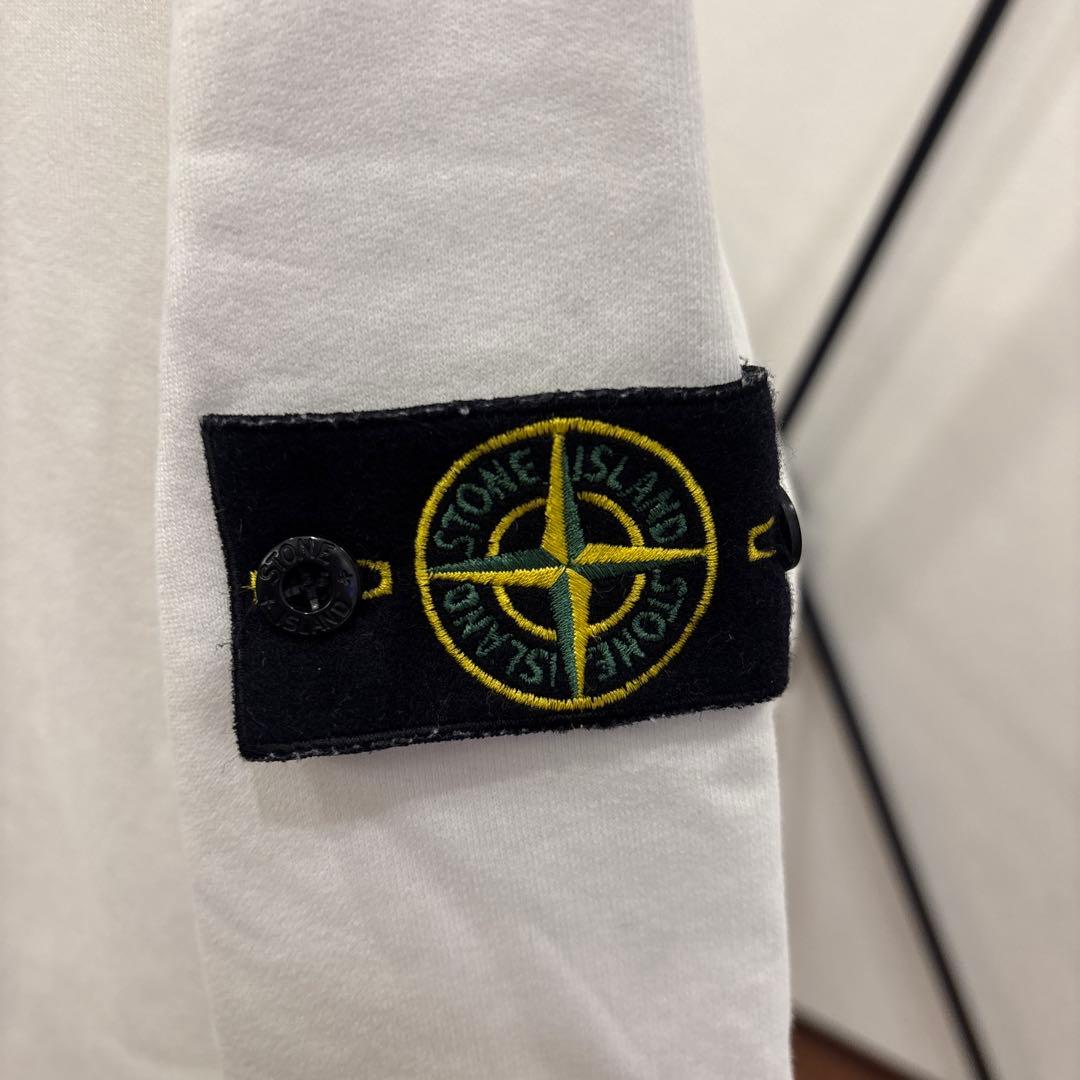 ストーンアイランド　トレーナー　スウェット