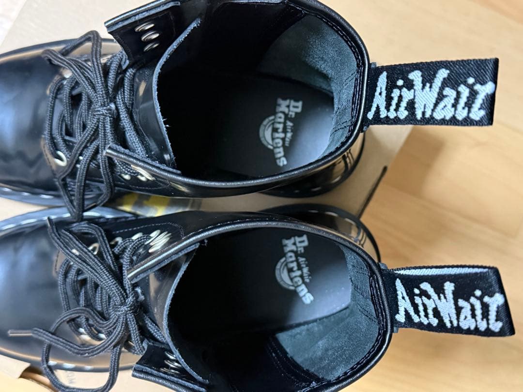 Dr. Martens 8ホール ホワイトステッチ ジッパー付き UK6