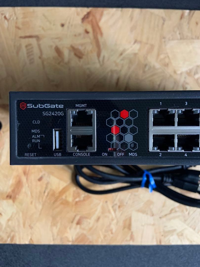 セキュリティスイッチ SubGate SG2420G 16ポート